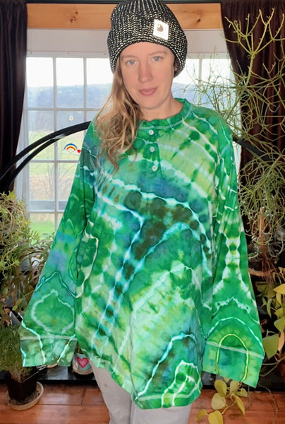 3XL Tie Dye Henley Shirt
