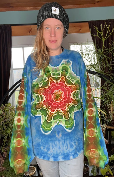 L Tie Dye Unisex Long Sleeve Shirt